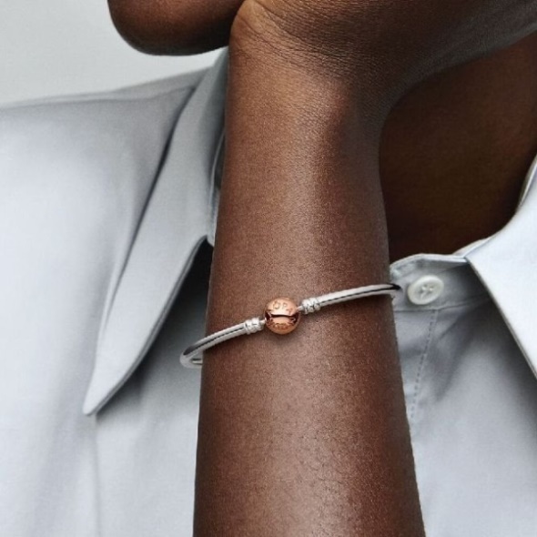 Moments Bangle Pandora CA Brand with Rose Clasp