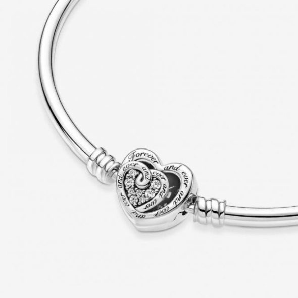 Moments Entwined Pandora CA Infinite Hearts Clasp Bangle