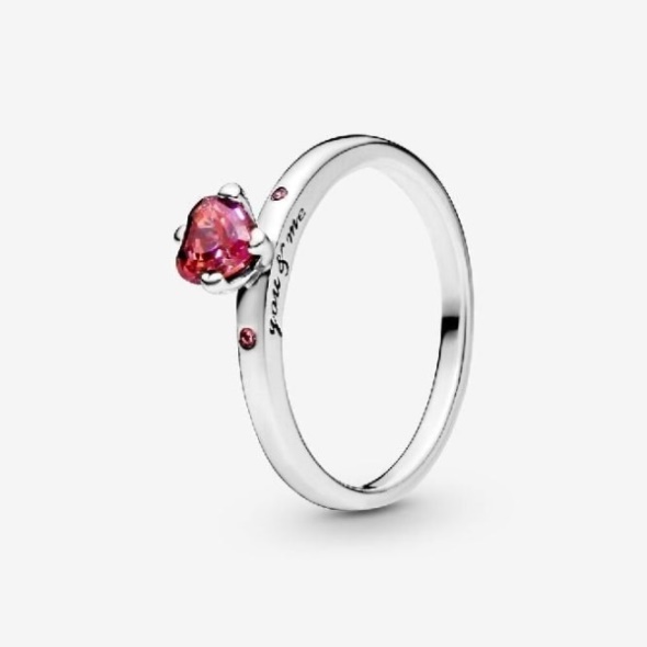 Pandora CA Sparkling Red Heart Ring