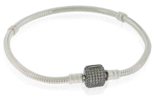 Pandora CA Sterling Silver Bracelet with Signature Clasp New