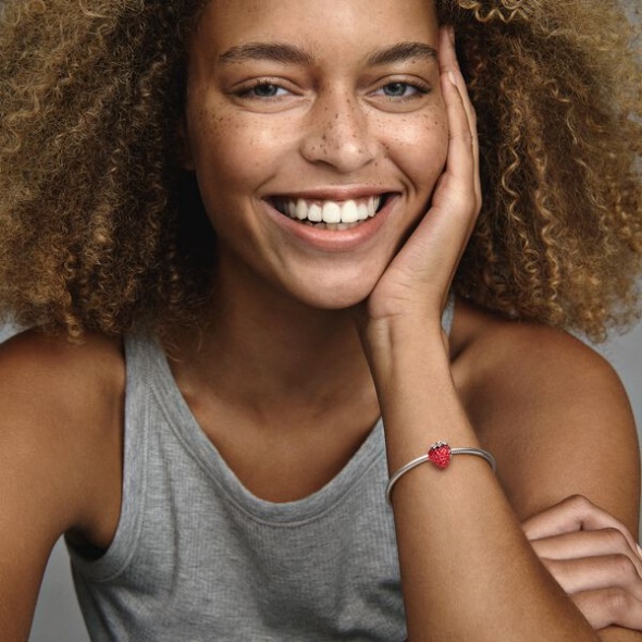 Seeded Strawberry Fruit Charm Pandora CA