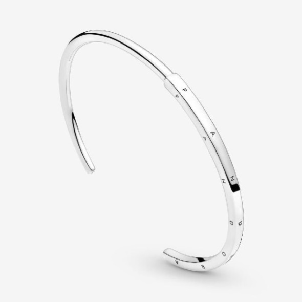 Signature I-D Bangle Pandora CA