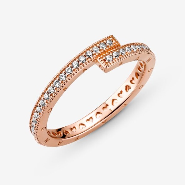 Sparkling Overlapping Ring Pandora CA Rose Gold Plated