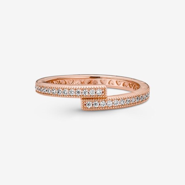 Sparkling Overlapping Ring Pandora CA Rose Gold Plated